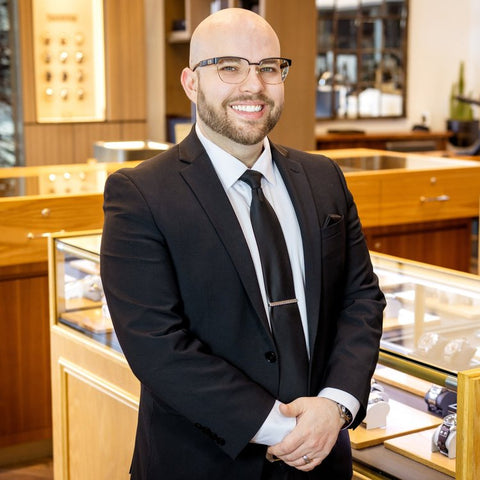 About Us – Oliver Smith Jeweler