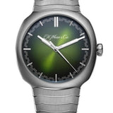 H.Moser and Cie Streamiliner